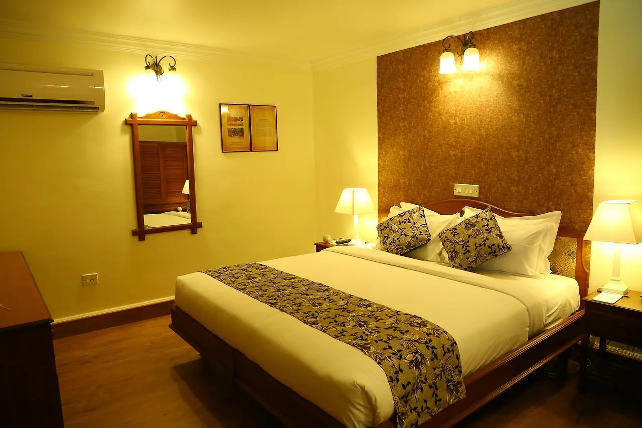 Hotel Cee Cee Tower North Paravur