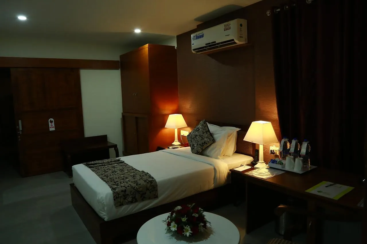 Hotel Cee Cee Tower North Paravur Indie